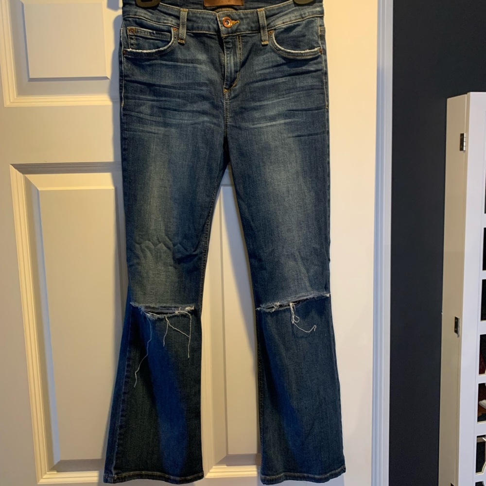 Joe’s Jeans Cropped Slit Knees Jeans
